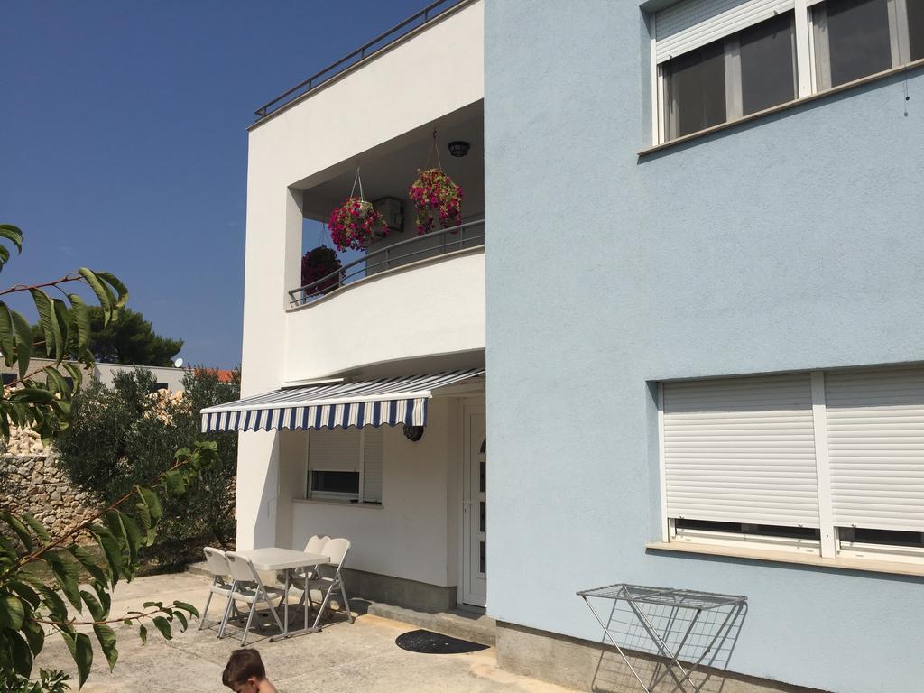 Ana'S Apartments Petrcane Ngoại thất bức ảnh